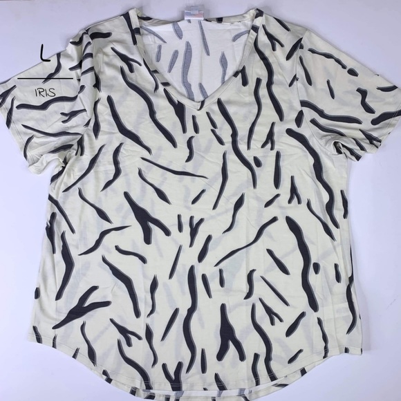 Iris - Picture 7 of 8